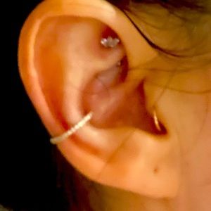 14kt gold, 16 gauge 10mm ring with CZ